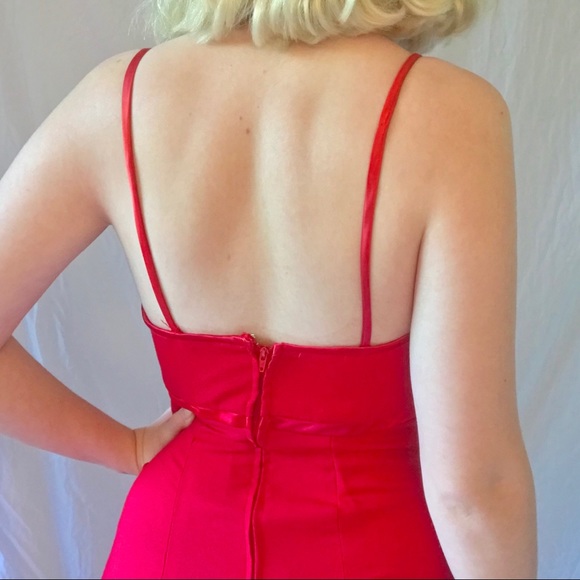 red silky floor length maxi prom formal dress - Picture 4 of 5